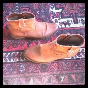 Brown leather boots as 7